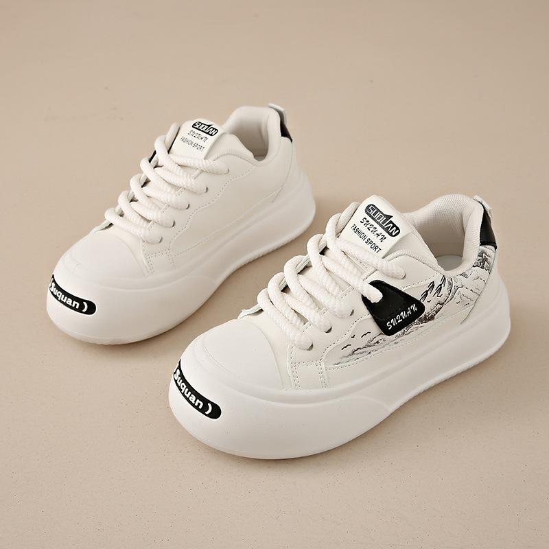 

Гуофэн чернильные туфли на толстой подошве женские маленькие белые туфли осень новые нишевые оригинальные универсальные студенческие нескользящие повседневные туфли 40