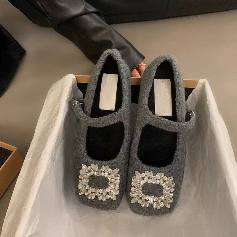 Autumn and winter temperament late rhinestone Mary Jane shoes elegant and versatile evening wind French square hair shoes