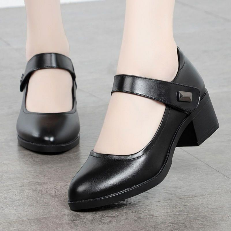 Spring and Autumn Breathable Women's Shoes Thick-heeled Soft-soled Work Shoes Casual and Comfortable Black Mid-heel Shoes