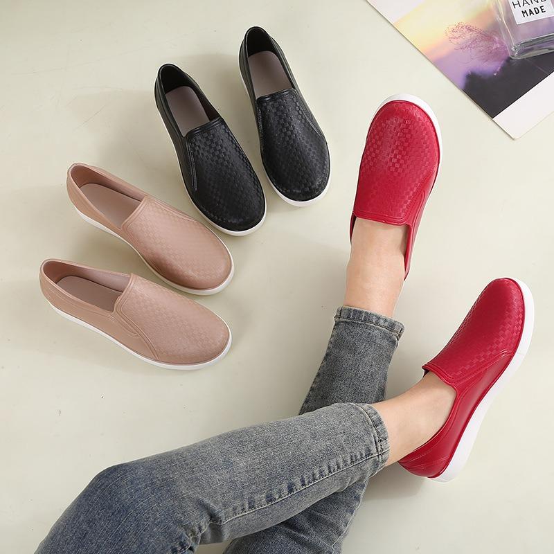 Fashion Rain Shoes Female Adult Low-top Non-slip Shallow Mouth Kitchen Waterproof Shoes Thick-soled Short Tube Work Rubber Shoes Water Boots