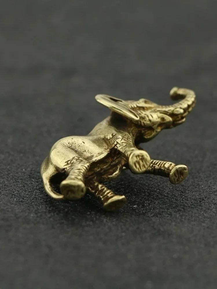 Bronzová miniaturní socha slona Domácí kancelář Rukojeť na vyřezávání čaje Pet Desktop Animal Ornament