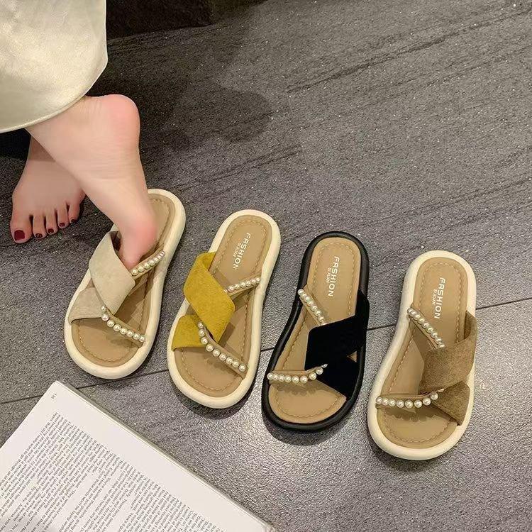 Thick bottom heightening outer wear one-word slippers summer new fairy wind French beach pearl cool slippers