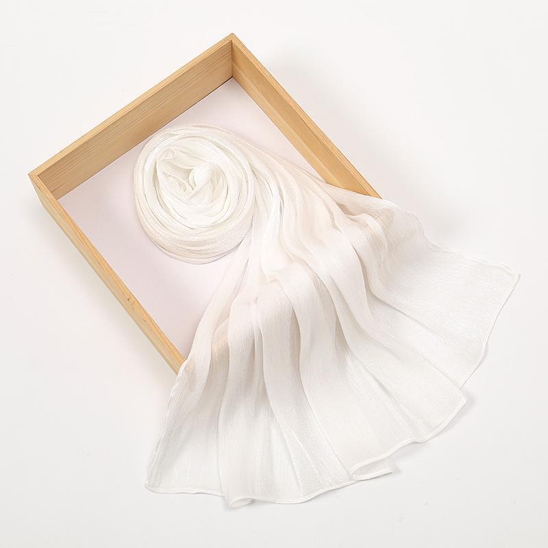 Dámský letní zářivý hedvábný saténový šátek - lehký, nemačkavý, jednobarevný