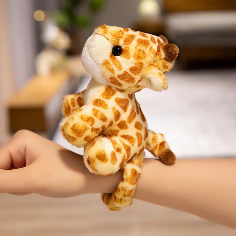 Stofftier Panda Giraffe Leopard Tiger Elefant Klatscharmband für Kinder Handring Armband Weiches Plüsch-Handgelenk Kreatives Spielzeug Geschenk