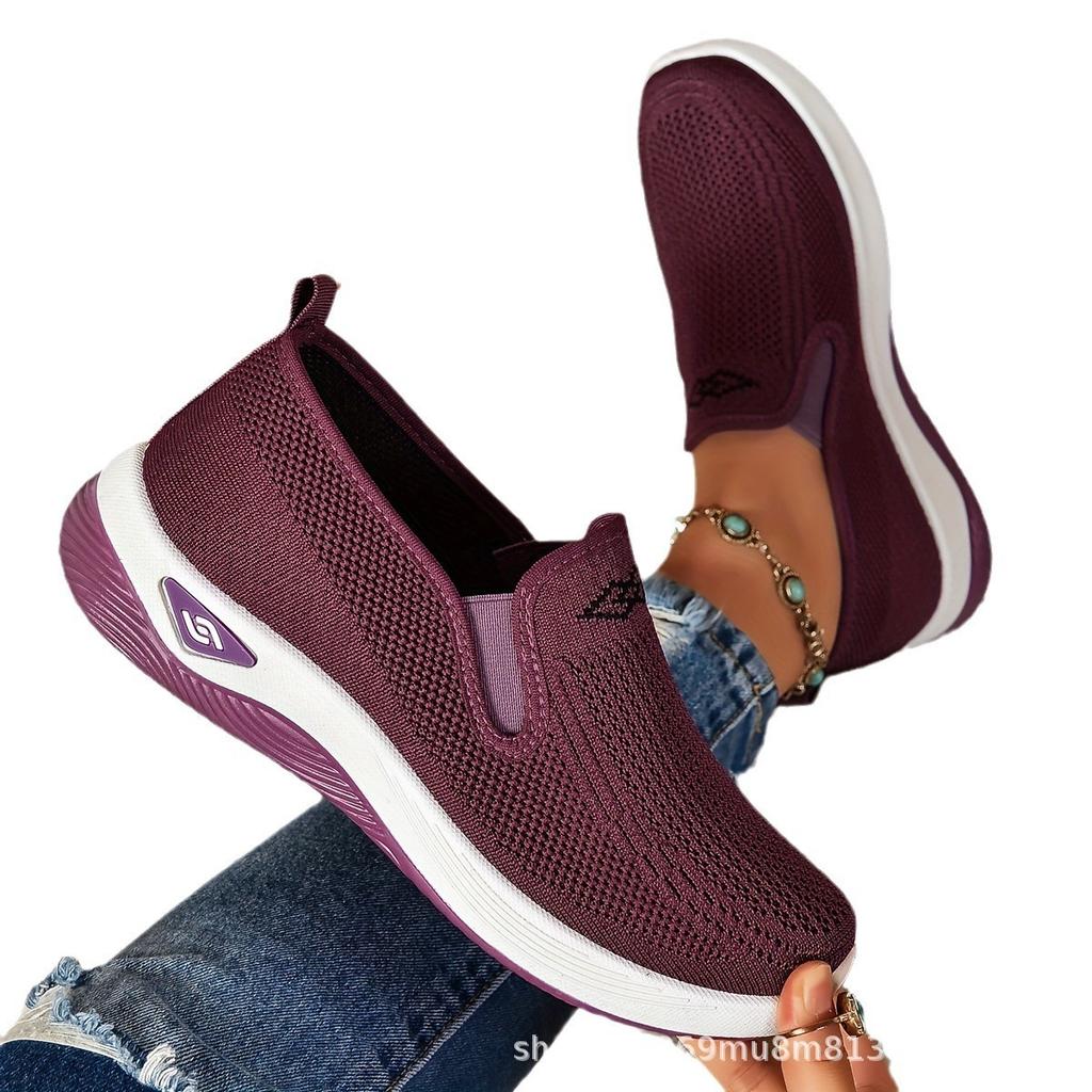 Women's Spring and Summer Cloth Shoes Are Breathable, Lightweight and Comfortable Shoes, Sports and Casual Shoes, and Mesh Shoes