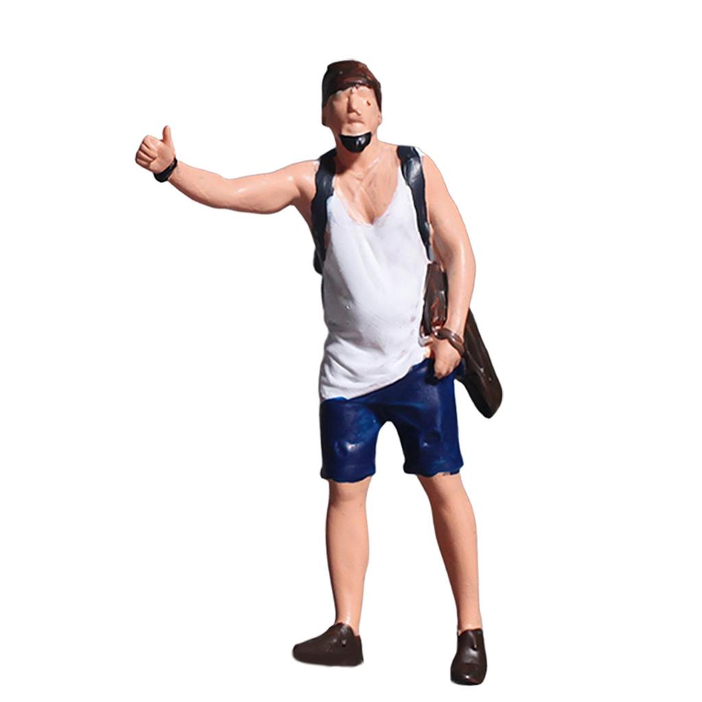 1/64 People Figure Resin Mini Architectural Figurine for Micro Landscape