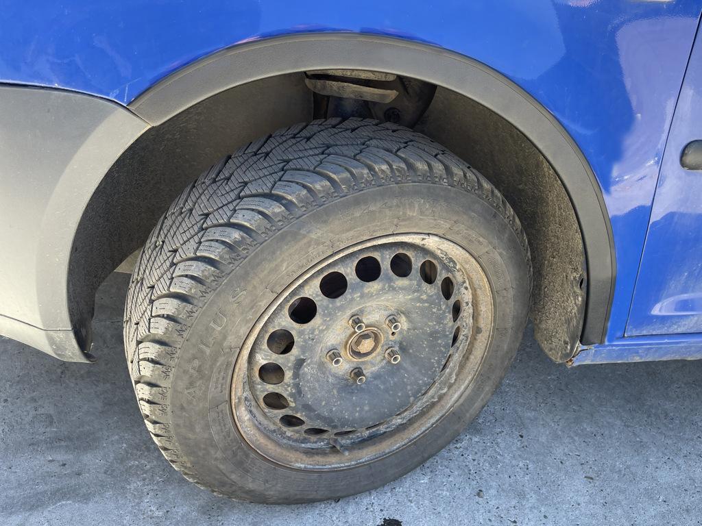 Căptușeli de arc (mat negru) Bază scurtă, 1 ușă glisantă (plastic) pentru Volkswagen Caddy 2004-2010