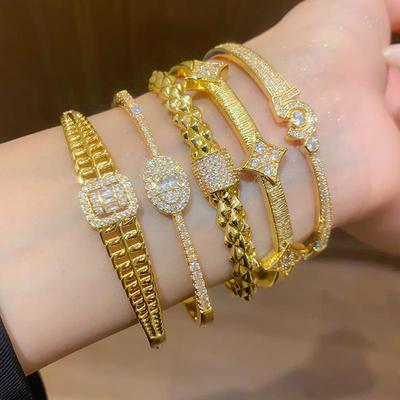 18 Karat Goldplattiertes Zirkon-Zahlenarmband: Eleganter, Hochwertiger und Modischer Schmuck für Damen.