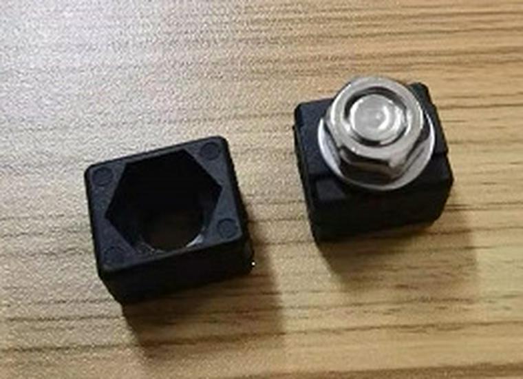 Çift Hatlı İçecek Konveyörü için Paralel Ray Pedi ve Birleşme Yeri