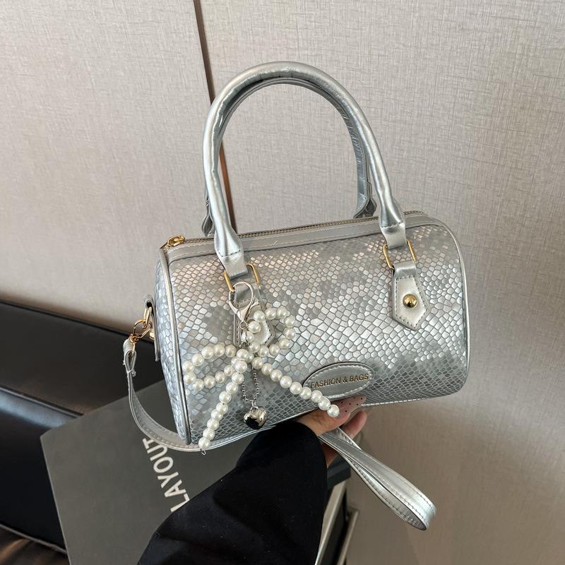 Einzelschulter Damen High-End Crossbody-Tasche Vielseitig Stilvoll Kleine Quadratische Tasche Geeignet für den Arbeitsweg mit Schleife