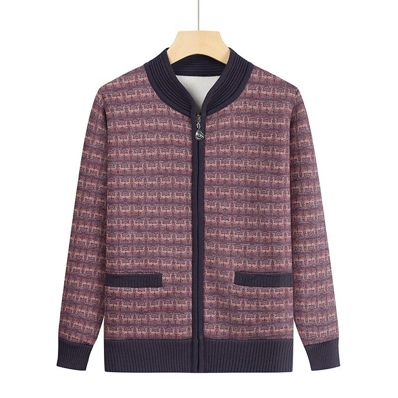 

Winter sweater jacket female year 0 old lady cardigan plush thermal top 4XL (recommended 135-75kg) фіолетовий