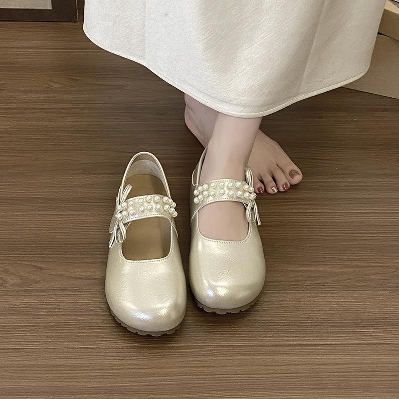 Retro silver with skirt inner height increase light mouth flat sole single shoes women's summer 2025 new versatile soft sole Mary Jane shoes