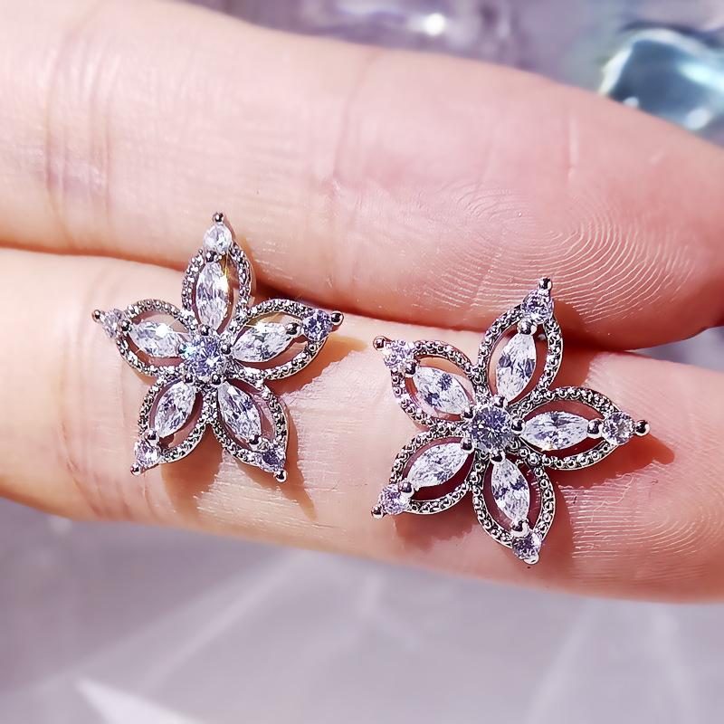 New Fashion Five-pointed Star Pendant Ring Earrings AAAA Glittering Zircon Jewelry Women's Ring Bridal Set