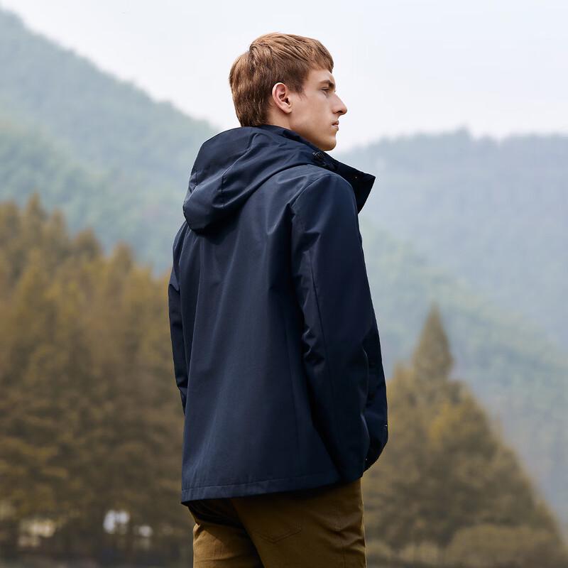Navigare Men's Removable Hood Subtle Plaid Jacket