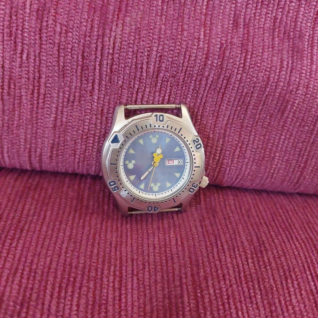 [USED] Vintage Disney Mickey Mouse Analog Watch (dial Only)