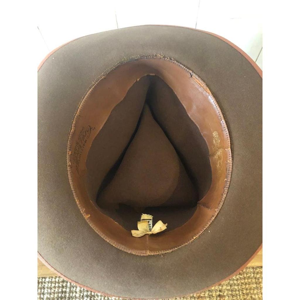 Used mallory cravenetted hat 58 stetson