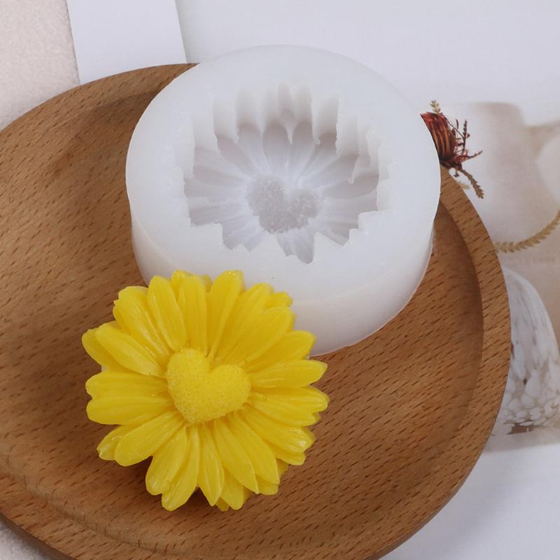 Sunflower Silicone Mold Charitable Gifts Daisy Aromatherapy Candle Decorations Mousse Cake Baking Handmade Soap Oven Safe China