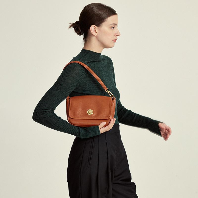First Layer Vegetable Tanned Cowhide Retro Shoulder Bag Bag Versatile Messenger Small Square Bag Genuine Leather Women's Bag