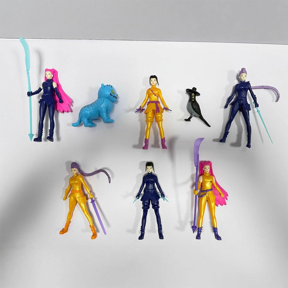 18pcs Kpop Demon Hunters Action Figure Set Collectible Toy Doll Featuring Derpy Tiger Rumi Mira Zoey Sussy Perfect Gift for Fan