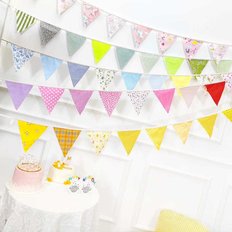 Fresh Green Fabric Pennant Flags for Outdoor Camping Decor