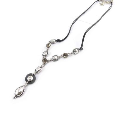 [J7983] - Colar de design 'Cunegonde' castanho-prateado