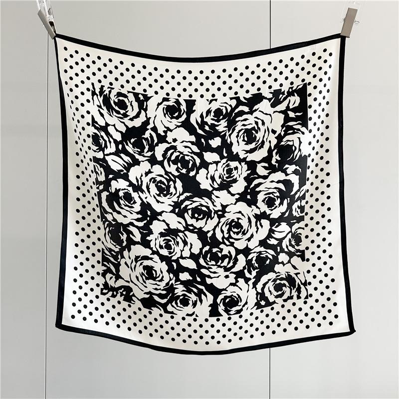 Classic French Retro Camellia Silk Scarf Women's Spring and Summer Fashion Versatile Mulberry Silk Scarf Chinese Scarf Shawl