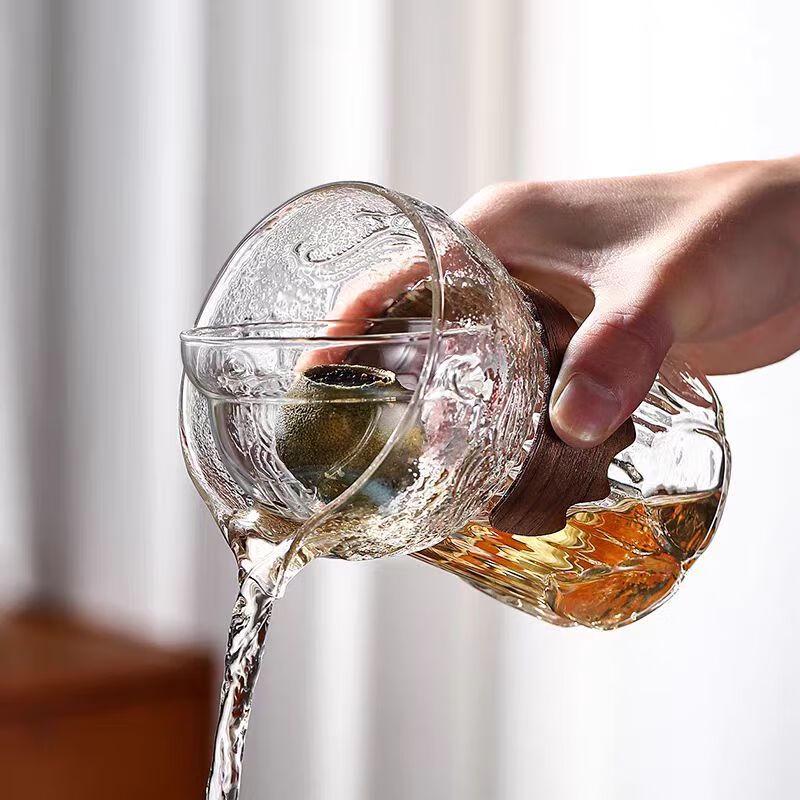 Shang Qi Rotating Glass Teapot Set with Infuser & 4 Cups