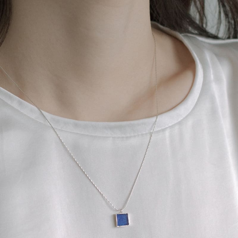 Pinaf Square necklace _ blue