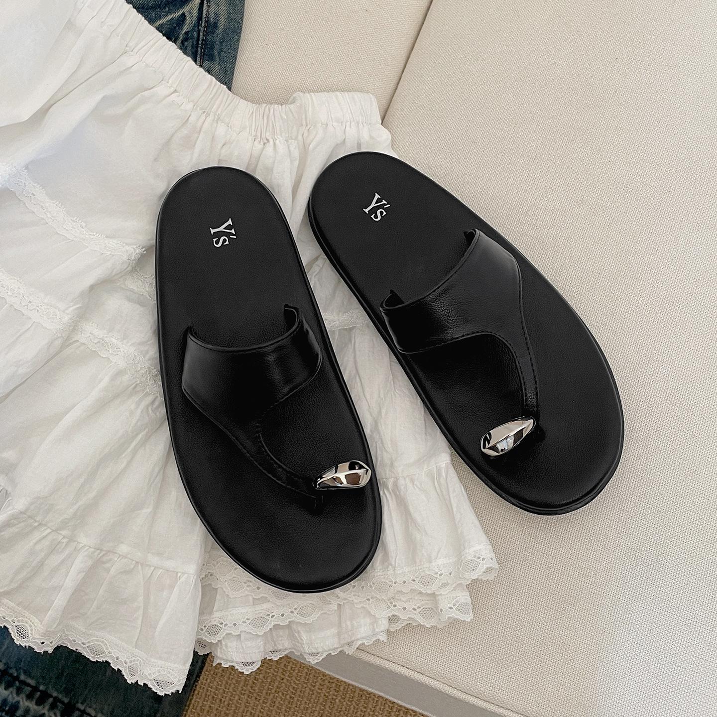 

Popular Internet celebrities black thick-soled slippers women s summer wear 2025 new models with skirts versatile French cool slippers 40 чорний