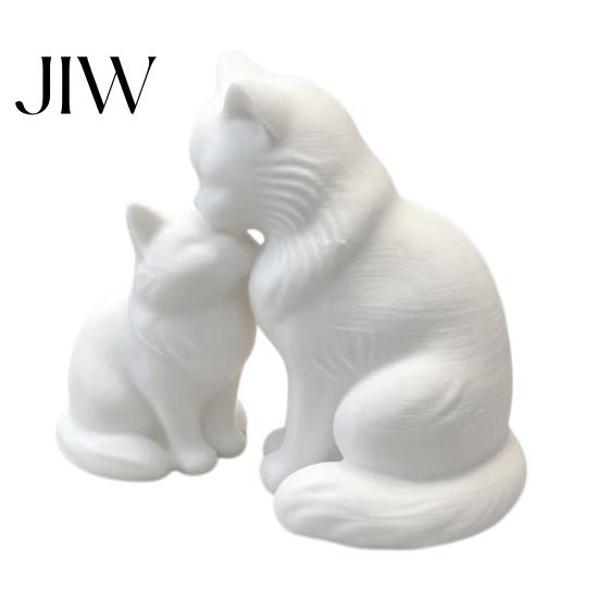Couple Anniversary Keepsake 3D Printed Cat Figurine, Cute Mother And Baby Kitten Statue, Housewarming Gift for Friends Minimalist Animal Ornament