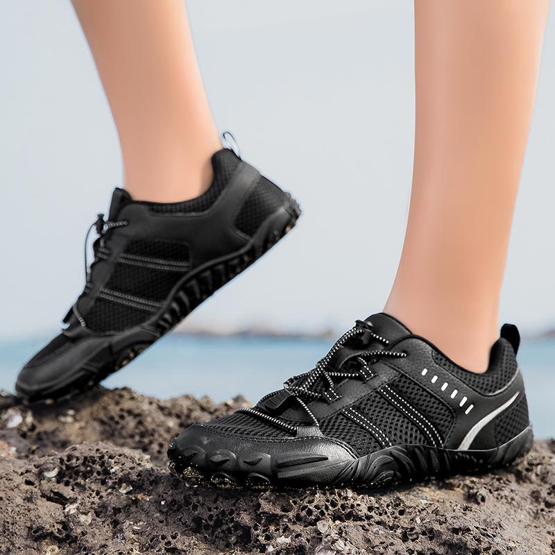 Men Barefoot Casual Hiking Shoes Flats Black Wide Head Boots Grey Sneakers Rubber Sport Shoes Large Size