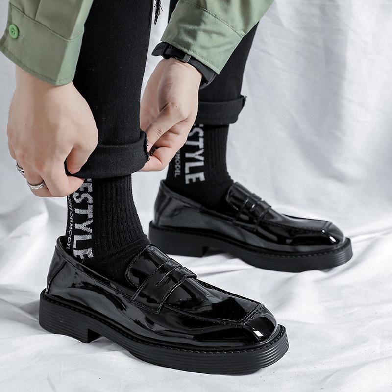 Muži Podnikání Ležérní Lakované Kožené Boty Pánské Harajuku Korejské Streetwear Vintage Svatební šaty Kožené Boty