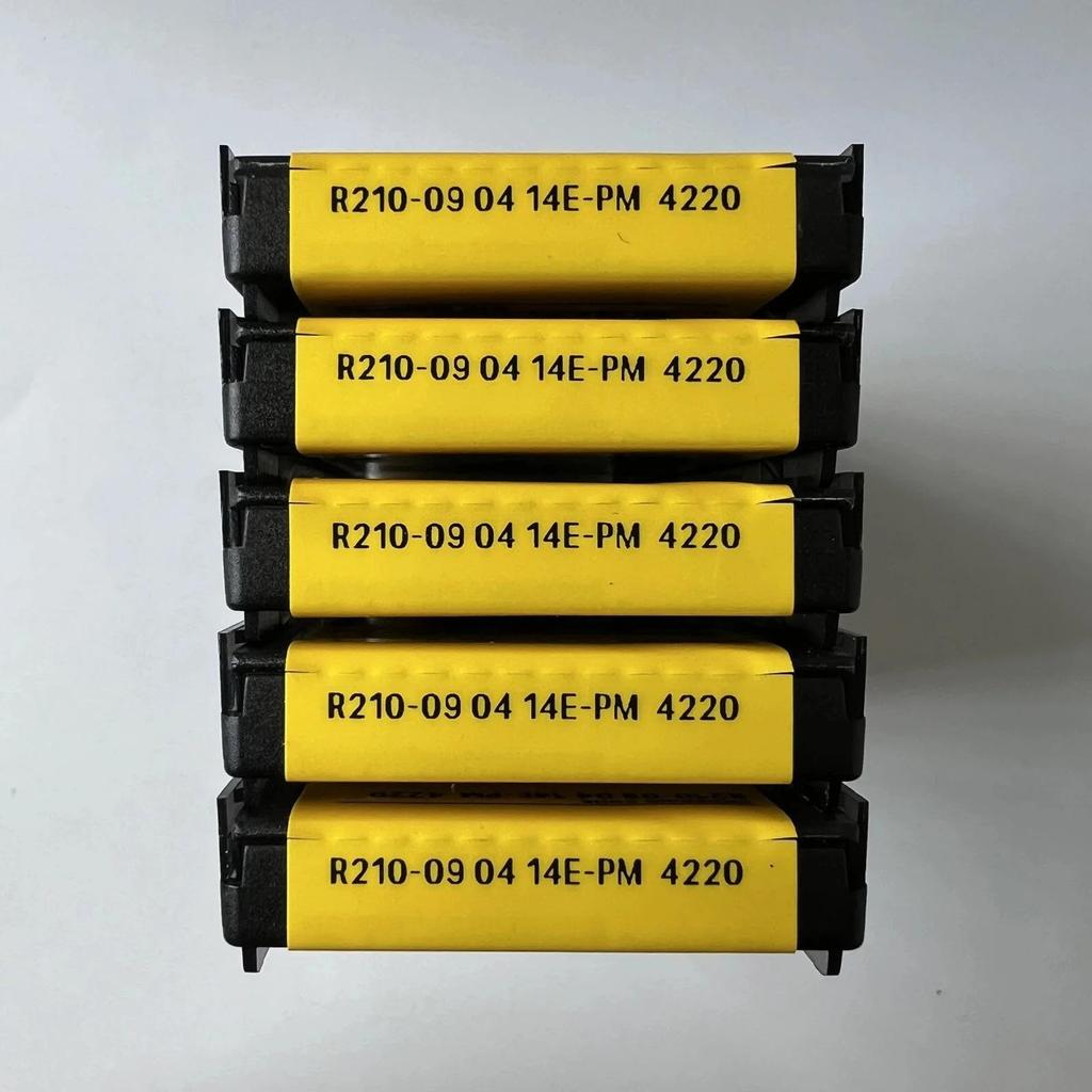 Original Sandvik / R210-090414E-PM 4220 /  CNC Lathe Carbide Blade 10 Pcs