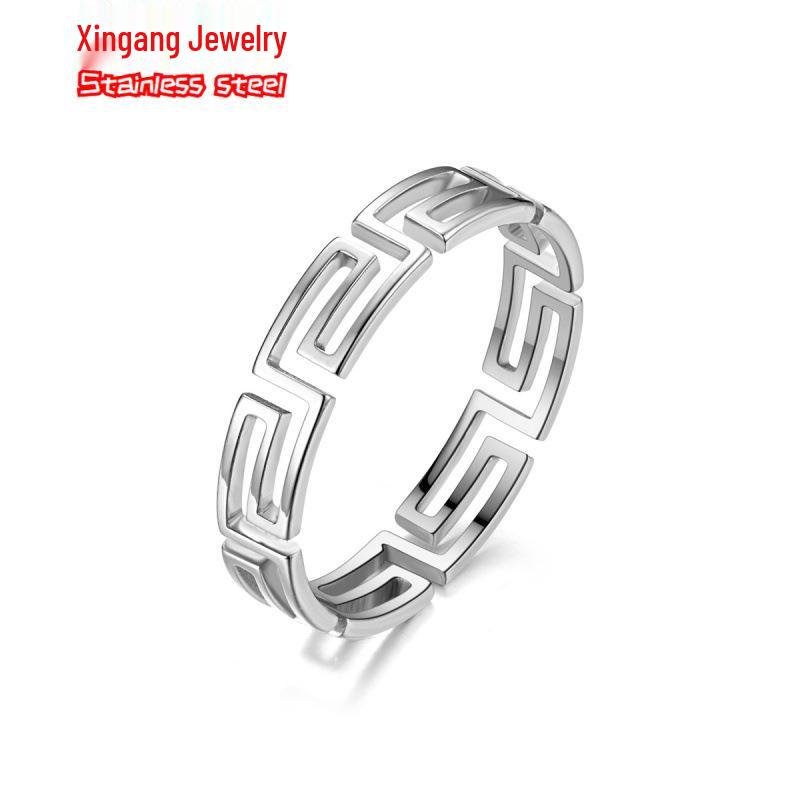 Minimalist Titanium Great Wall Pattern Women's Ring - Non-Fading, Luxury Stainless Steel Band