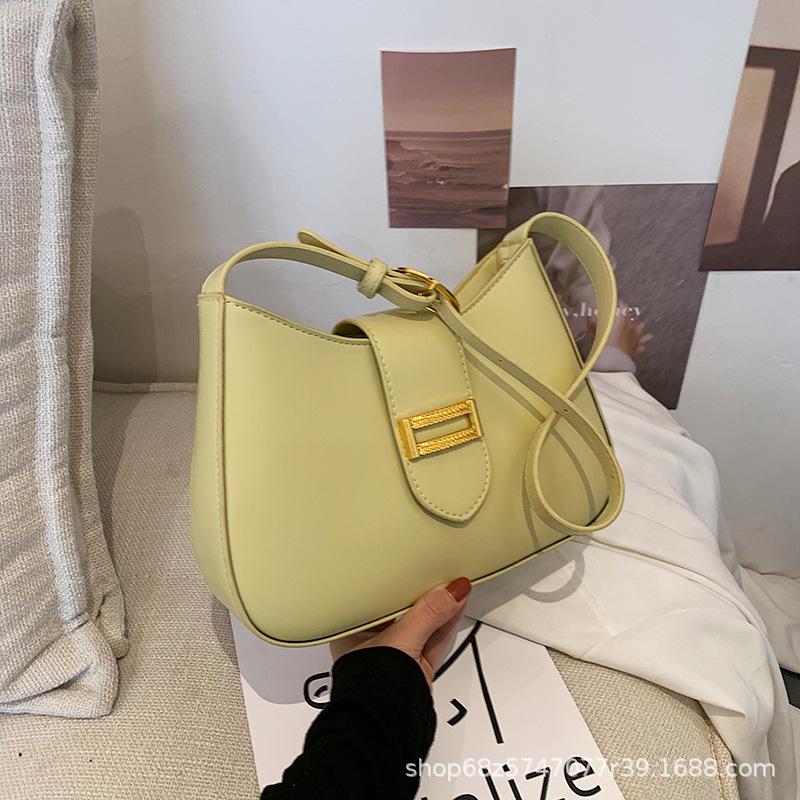 Bag Women's 2025 New Niche Design High-end Texture Fashion Winter Baguette Bag Large Capacity One-shoulder Underarm Bag