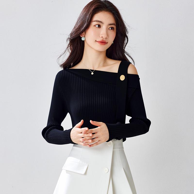 2026 Women's Black Off-the-Shoulder Long-Sleeve Knit Sweater – Diagonal Slimming Design