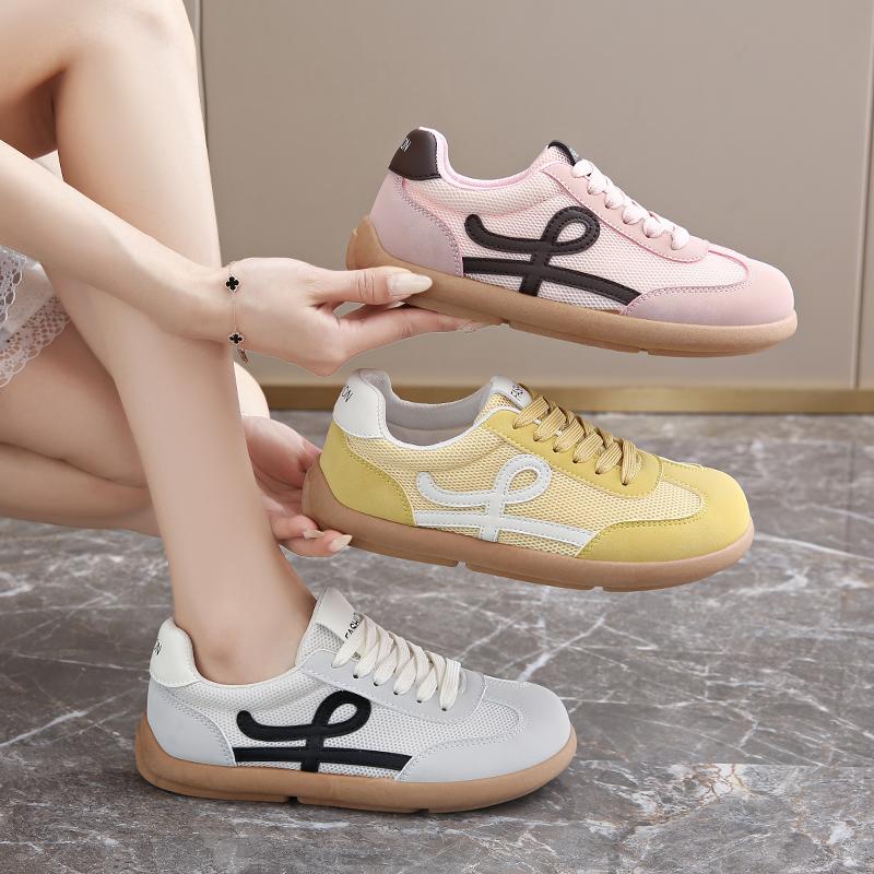 Modetrend Damenschuhe College-Stil Weite Zehenpartie Weiche Bequeme Flache Freizeitschuhe Outdoor Lässige Sportschuhe Damen Sneaker