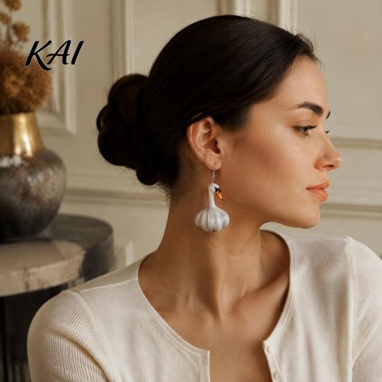 Unique Novelty Garlic Duck Earrings 1 Pair Funny Earrings, Garlic/Banana Dangle Drop for Women, Cute Acrylic Animal Jewelry Gifts Daily Wear