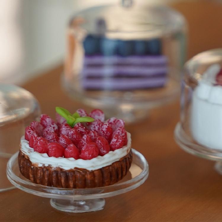 Plastic Elevated Cake Serving Tray For Miniature Room Decoration Cake Shop Simulation Display Tray Decorative Accessory