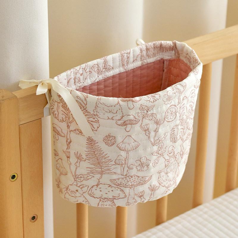 

Newborn Cartoon Bedside Hanging Organizer Large Capacity Diaper Toy Storage Bag Multi-Functional Crib Caddy for Baby Essentials