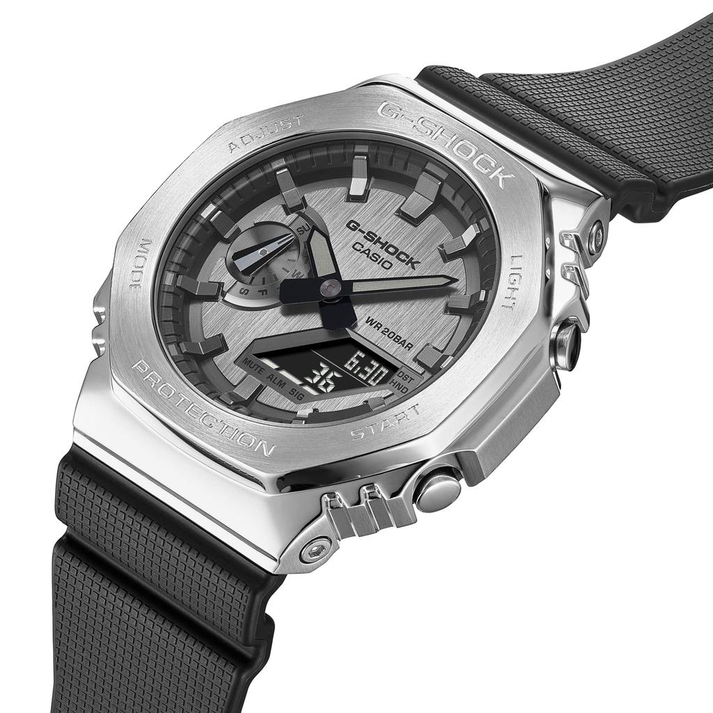 CASIO G-SHOCK Metal Covered GM-2100-1A Silver Octagon (parallel import)