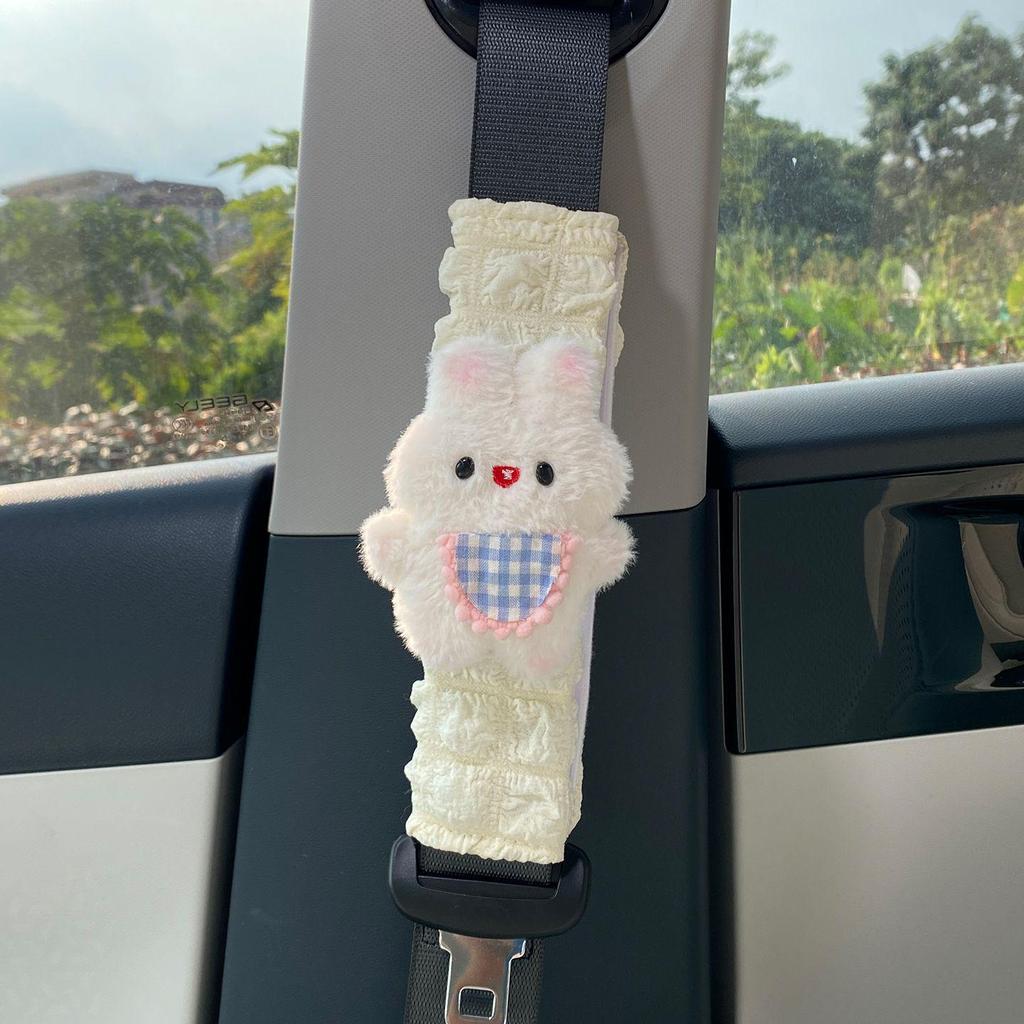 Geely Vision Armrest Tissue Box - Cute Rabbit Car Interior Decoration