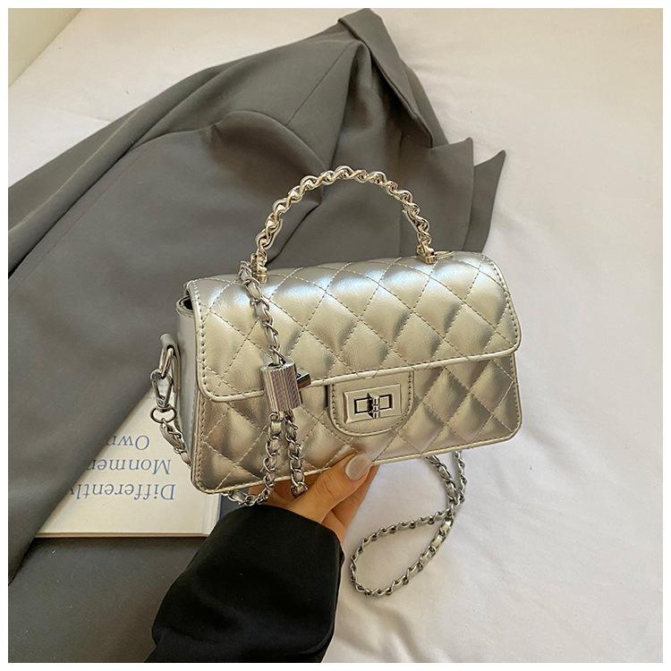 Rhombus Lock Chain Crossbody Bag 2025 New Simple Xiaoxiangfeng Handbag Versatile Shoulder Small Square Bag