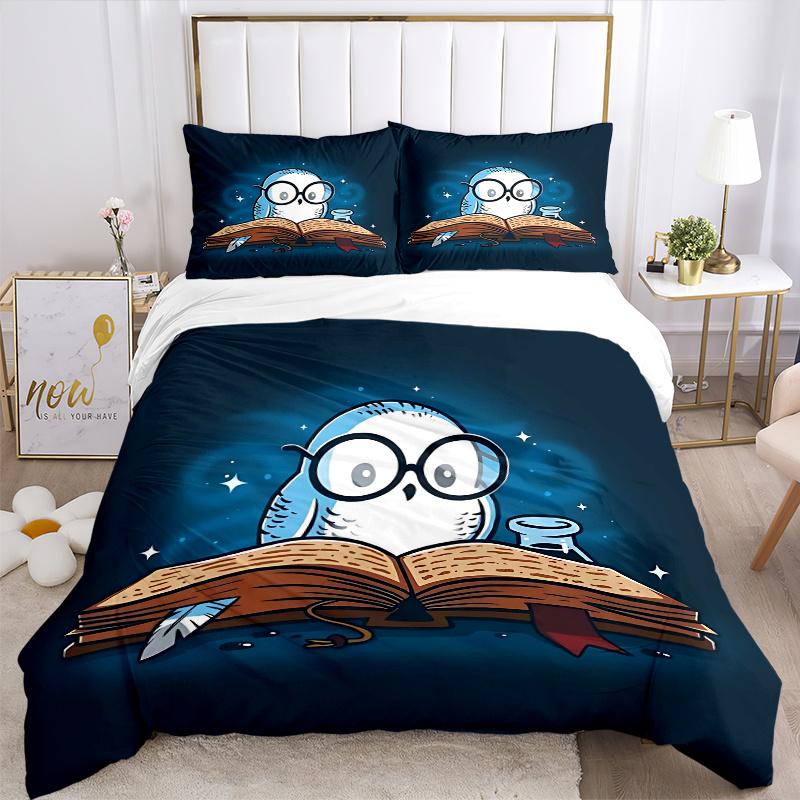 3pcs Owl Reading a Book Quilt Cover Set - Soft and Cozy Bedroom, Guest Room and Dorm Decorative Bedding 3-Piece Set 1 Quilt Cover + 2 Pillow Sham