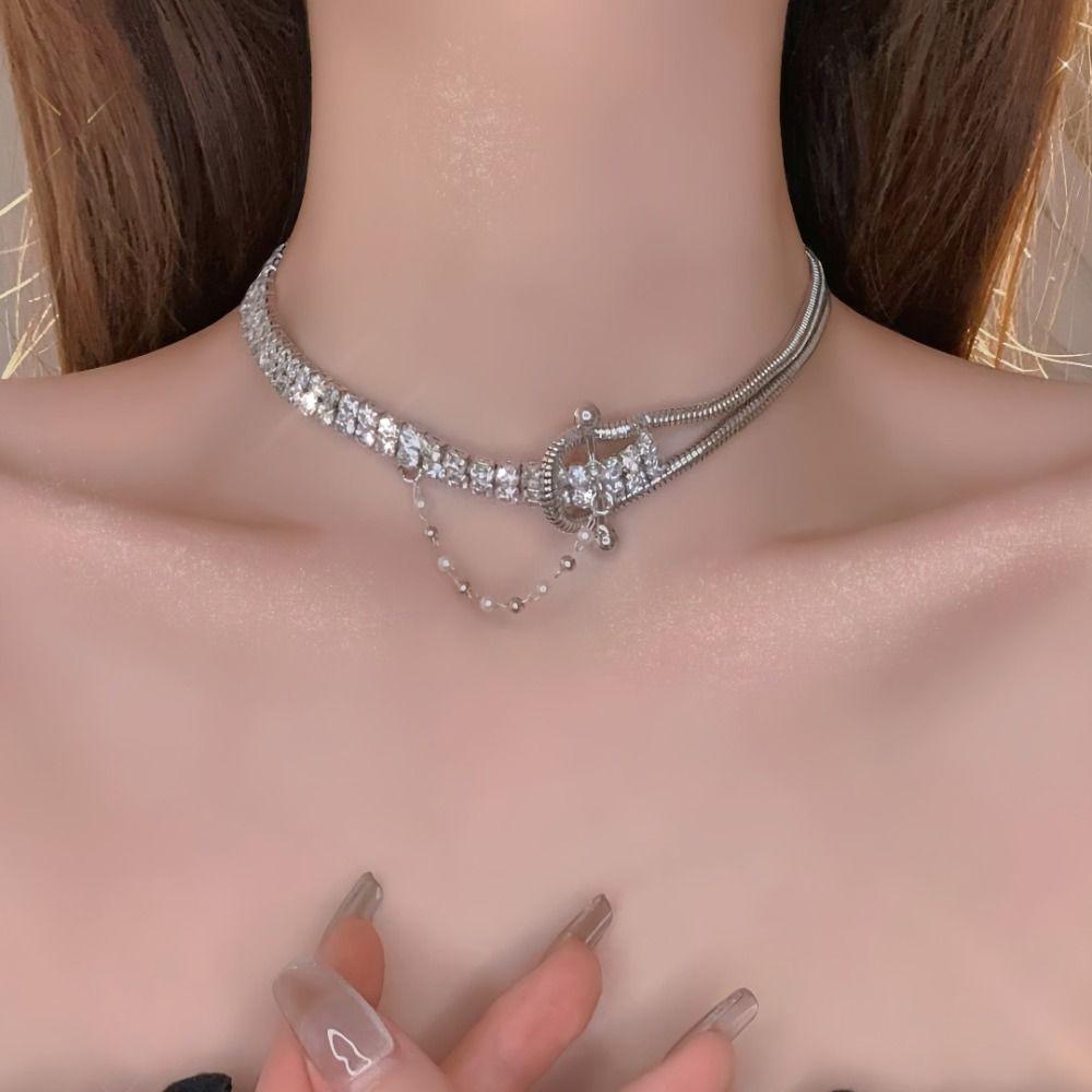 Silver Metal Bracelet Chain Women Hand String Exquisite Rhinestone Bracelet  Daily