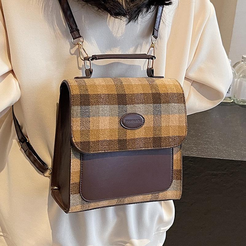 Рюкзак в клетку для женщин класса люкс Новая модная сумка кроссбоди для женщин Ins Нишевая одноплечевая сумка-тоут 1583₽