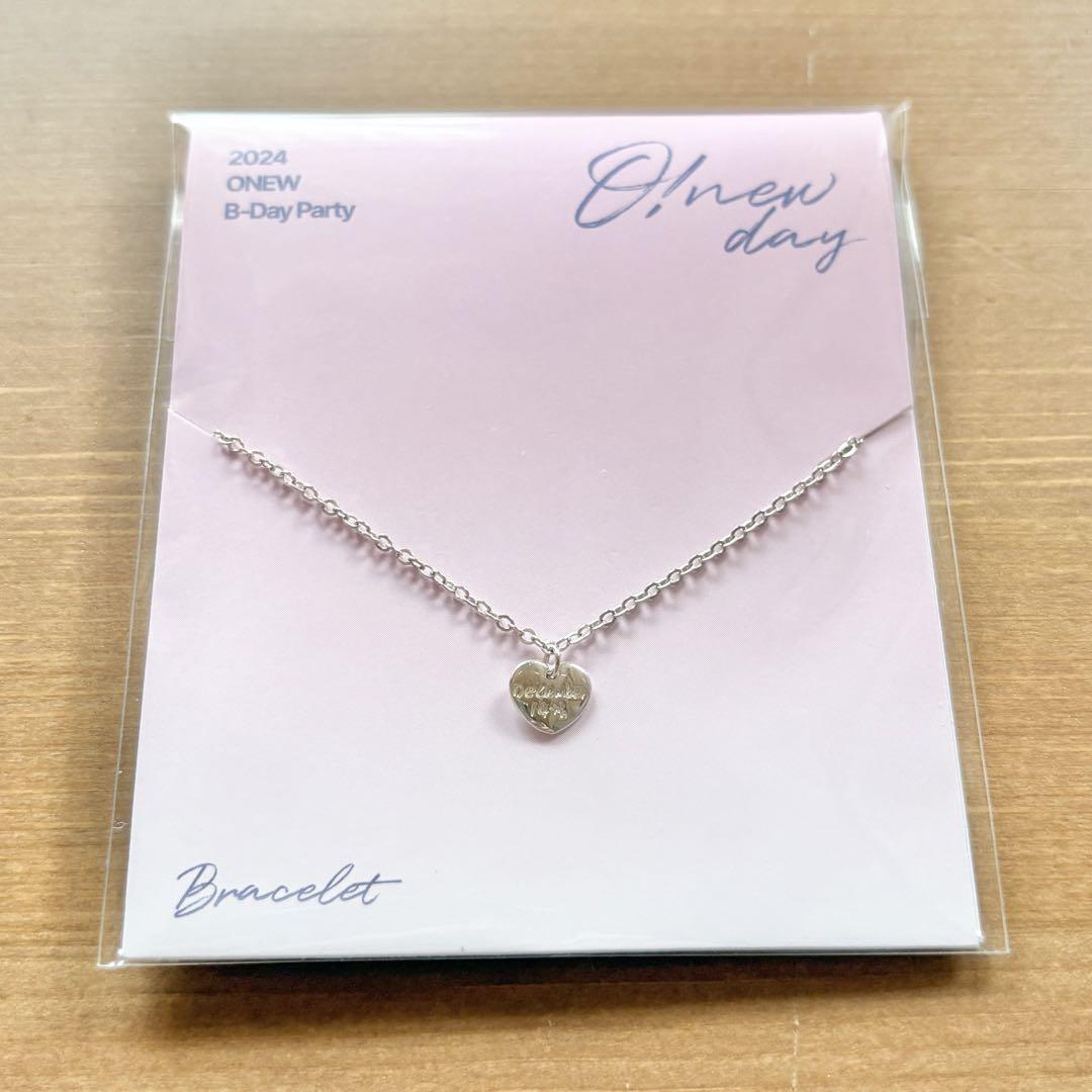 

[USED] SHINee Onew B-day Party O!new day bracelet