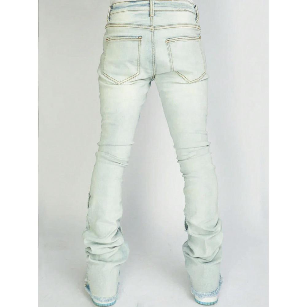 Herren Arbeitsjeans mit geradem Bein: Stilvolle Stretch-Jeans mit Riss-Details und mehrlagigen, leicht ausgestellten Beinen