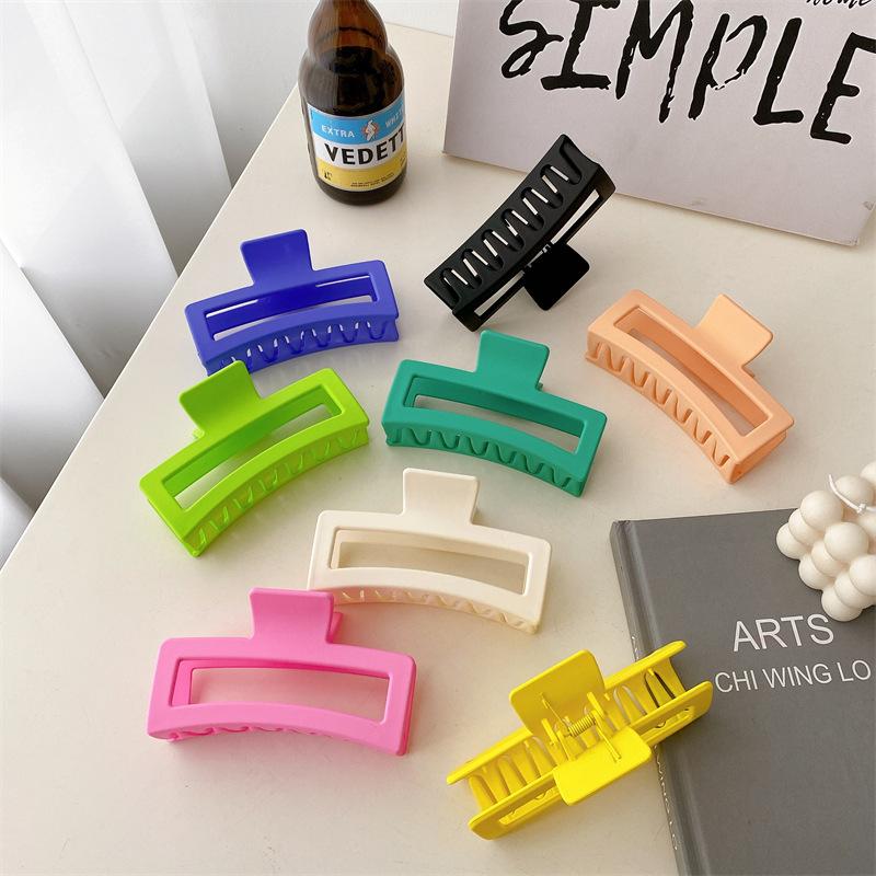 13cm Adorable Oversized Matte Hair Clip For Women In Soft And Shades Bold