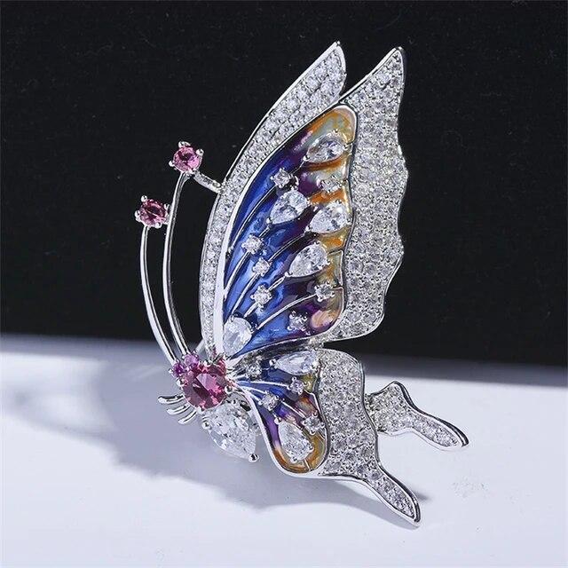 New Elegant Baroque Pearl Natural Shell Zircon Butterfly Brooches for Women Coat Clothing Accessories Pins Creative Corsage